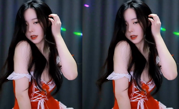 我把英语老师按在桌子上吵了一顿