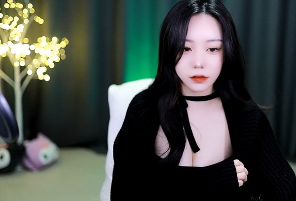 低语呢喃1v2陈今今