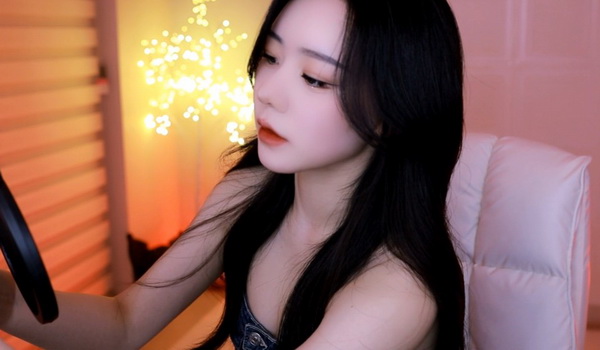 可不可以干湿你现场播放