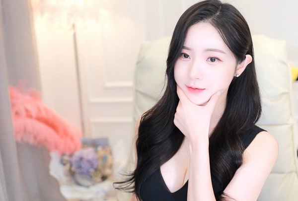 给我c1v1娱乐圈偏执