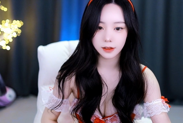 宝贝看镜子我是怎么爱你的图