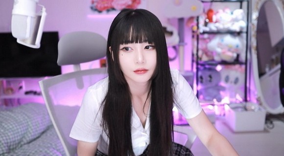 暴躁妹妹csgo直播