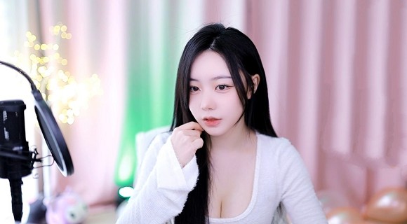 三叶草m码和欧洲码区别