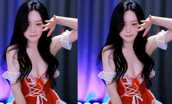 小龙女只感觉那只巨大的火龙