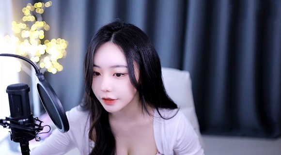 双人床上打扑克又痛又叫免费软件