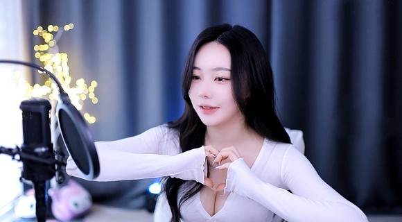 老婆玩刺激战场跟人组cp
