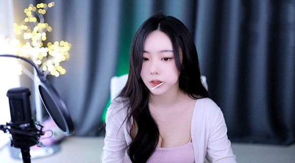 情侣姿势参考绘画