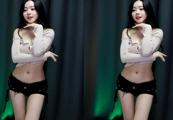 扣扣天美果冻制片厂