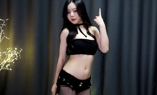 我早就想和你在公司做朋友了