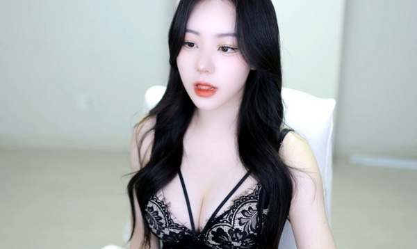 我再也不想玩1V1了