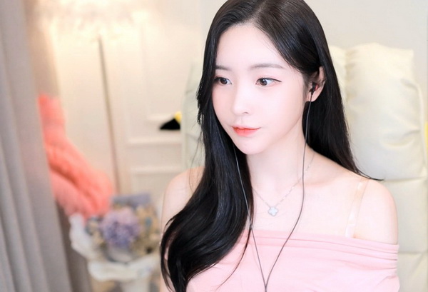 少女哔哩哔哩免费观看视频