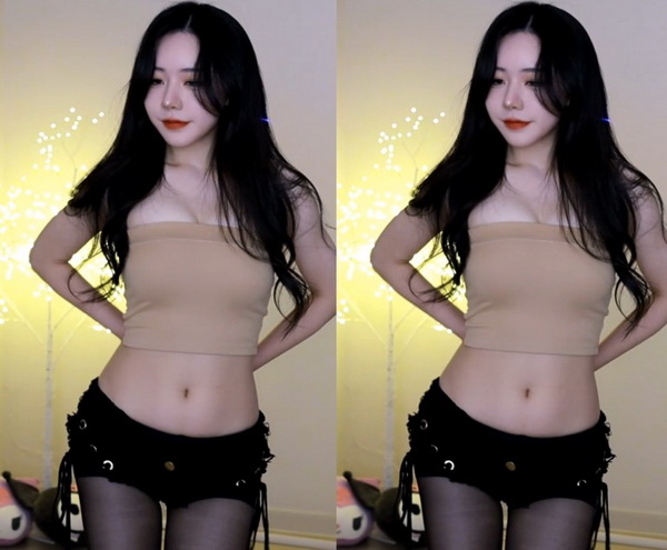 把欧派甩来甩去的八重神子