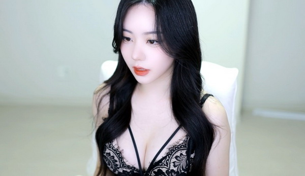51吃瓜老虎菜98年幼师的出生日期