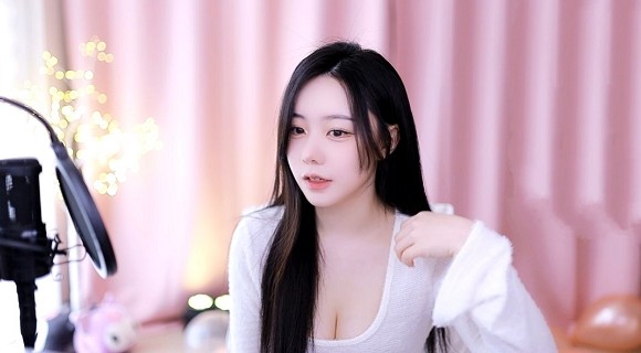 婷婷小雪被老汉玩遍各种方式