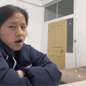 ͷЦ